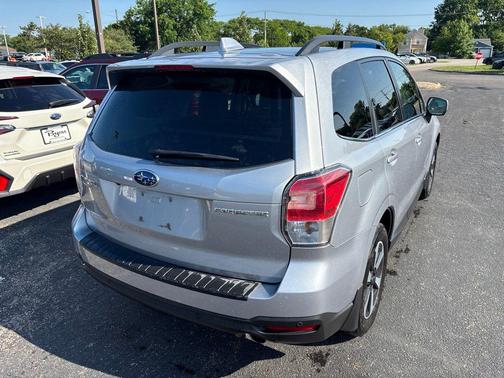 Ice Silver Metallic 2018 Subaru Forester 2.5i Limited
