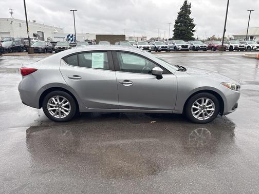 2016 Mazda Mazda3 i Touring