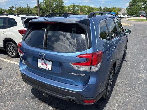 Horizon Blue Pearl 2024 Subaru Forester Limited