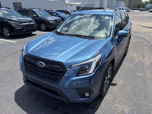 Horizon Blue Pearl 2024 Subaru Forester Limited