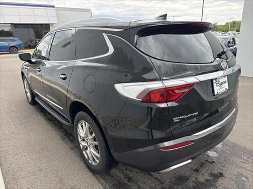 2022 Buick Enclave AWD Essence