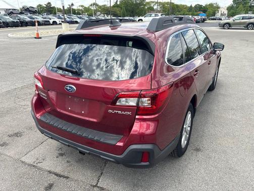 Crimson Red Pearl 2019 Subaru Outback 2.5i Premium