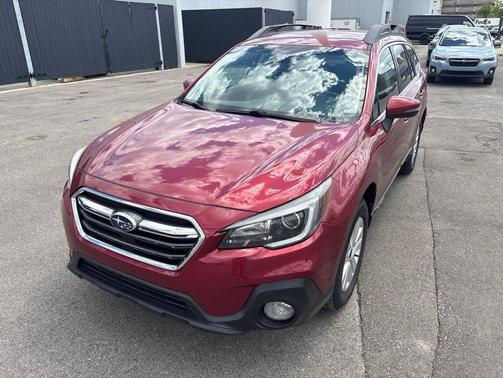 Crimson Red Pearl 2019 Subaru Outback 2.5i Premium