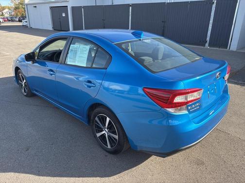 2023 Subaru Impreza Premium