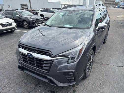 Magnetite Gray Metallic 2023 Subaru Ascent Limited 7-Passenger