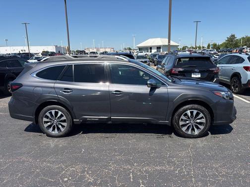 Magnetite Gray Metallic 2024 Subaru Outback Touring