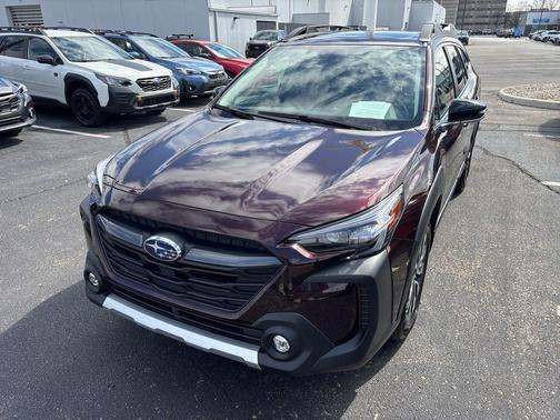 Dark Mahogany Pearl 2025 Subaru Outback Limited