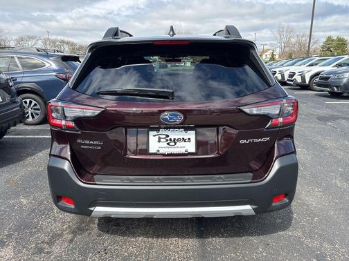 Dark Mahogany Pearl 2025 Subaru Outback Limited