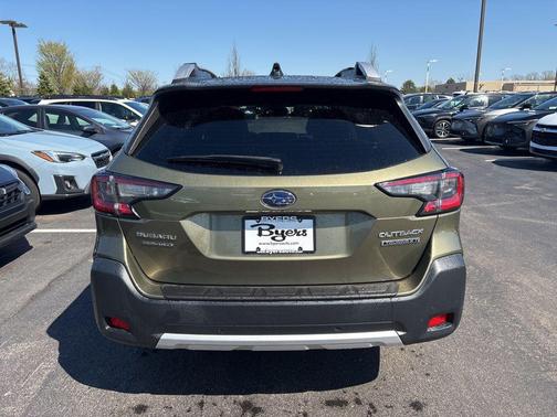 2023 Subaru Outback Touring XT