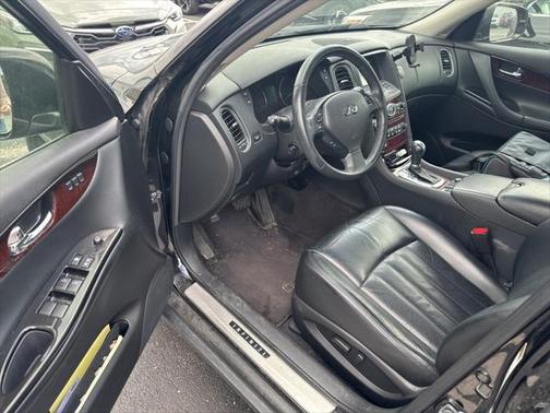 2017 INFINITI QX50 Base
