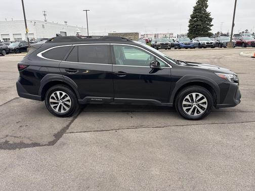 2023 Subaru Outback Premium