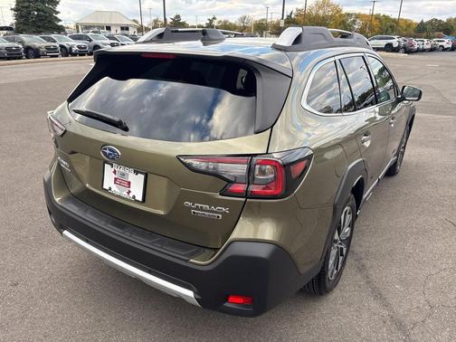 2025 Subaru Outback Touring