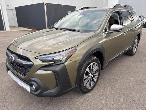 2025 Subaru Outback Touring