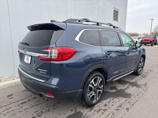 2024 Subaru Ascent Limited 8-Passenger