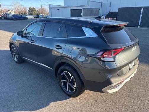 2023 Kia Sportage Hybrid LX