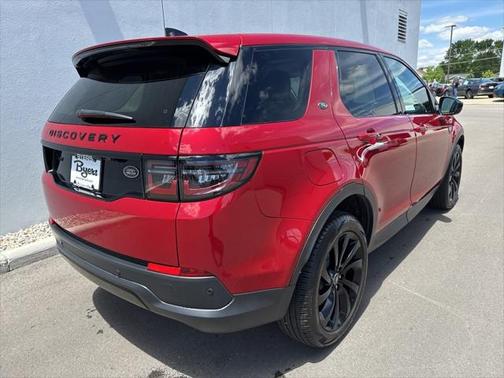 2022 Land Rover Discovery Sport SE