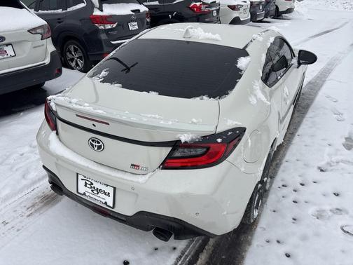 2023 Toyota GR86 Premium