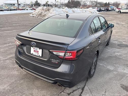 2023 Subaru Legacy Sport