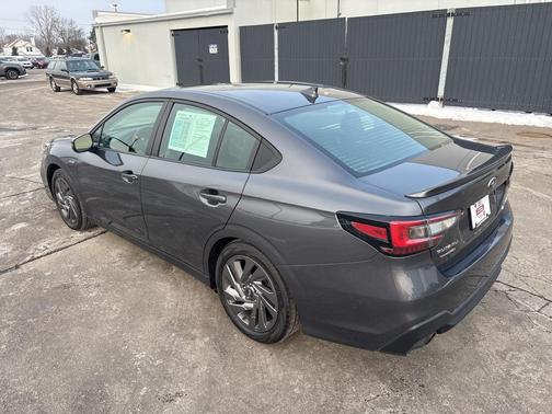 2023 Subaru Legacy Sport