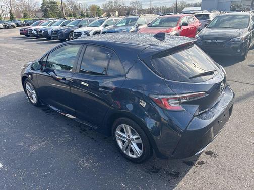 Blue 2019 Toyota Corolla Hatchback SE