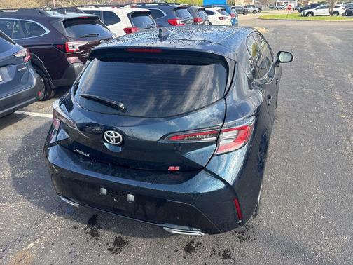 Blue 2019 Toyota Corolla Hatchback SE