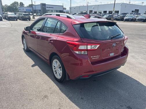 2017 Subaru Impreza 2.0i Premium