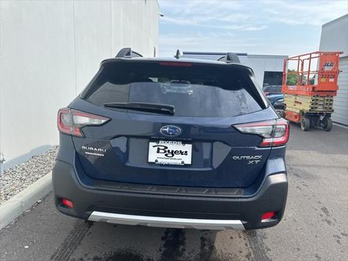 2025 Subaru Outback Limited XT