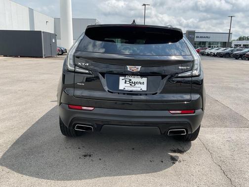 2023 Cadillac XT4 Sport