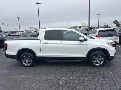 Platinum White Pearl 2022 Honda Ridgeline RTL