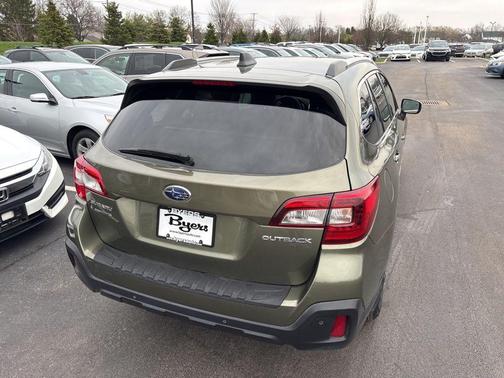 2018 Subaru Outback 2.5i Touring