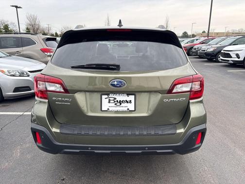 2018 Subaru Outback 2.5i Touring