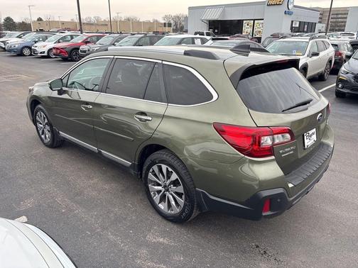 2018 Subaru Outback 2.5i Touring