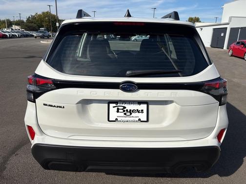 2025 Subaru Forester Base