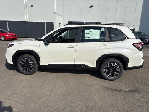 2025 Subaru Forester Base