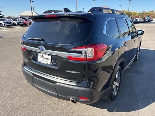 2023 Subaru Ascent Premium 8-Passenger