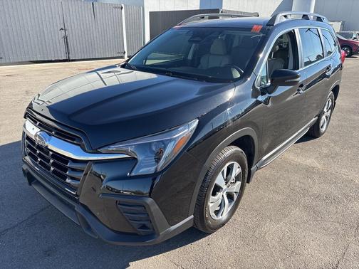 2023 Subaru Ascent Premium 8-Passenger