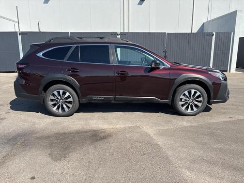 2025 Subaru Outback Limited XT