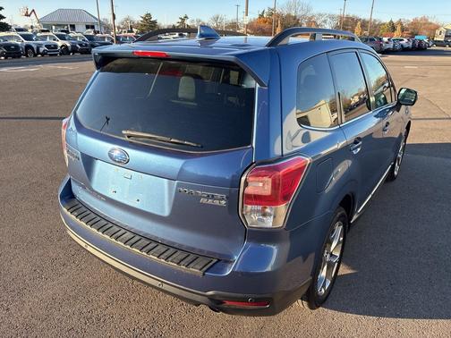 2017 Subaru Forester 2.5i Touring