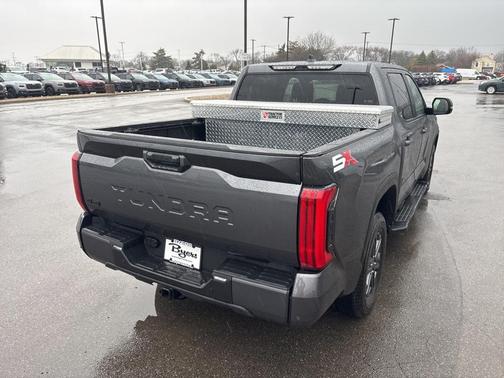 2024 Toyota Tundra SR5