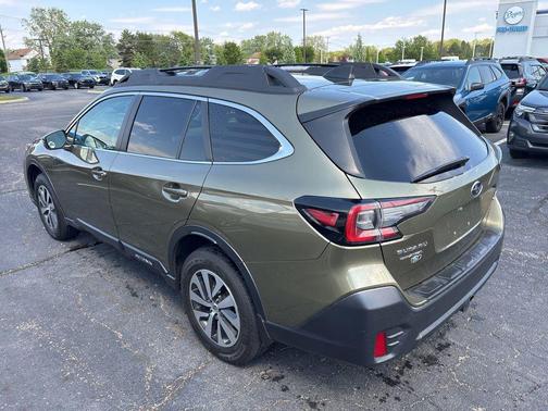 Green Metallic 2020 Subaru Outback Premium
