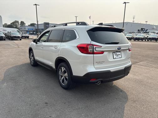 2025 Subaru Ascent Premium 7-Passenger