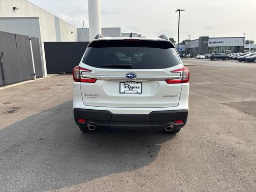 2025 Subaru Ascent Premium 7-Passenger