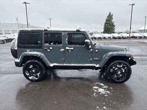 2014 Jeep Wrangler Unlimited Sahara