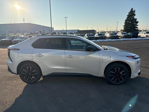 2026 Subaru Solterra Premium