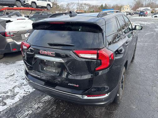 2023 GMC Terrain AWD AT4