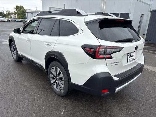 2025 Subaru Outback Touring