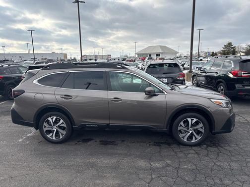2022 Subaru Outback Limited XT