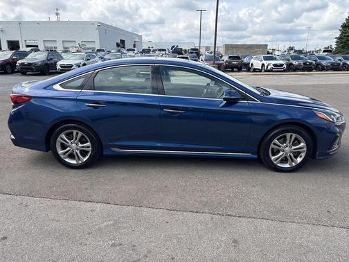 2019 Hyundai SONATA Sport