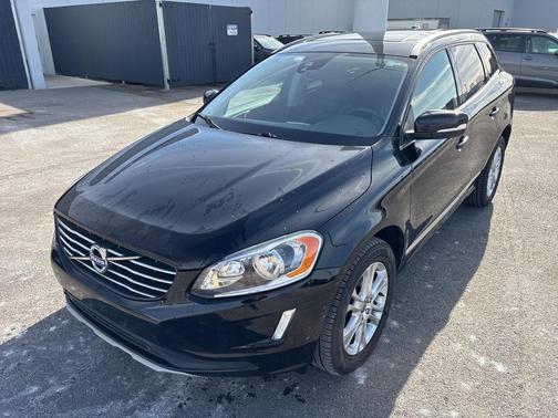 2016 Volvo XC60 T5 Drive-E Premier
