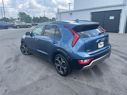 2023 Kia Niro Touring